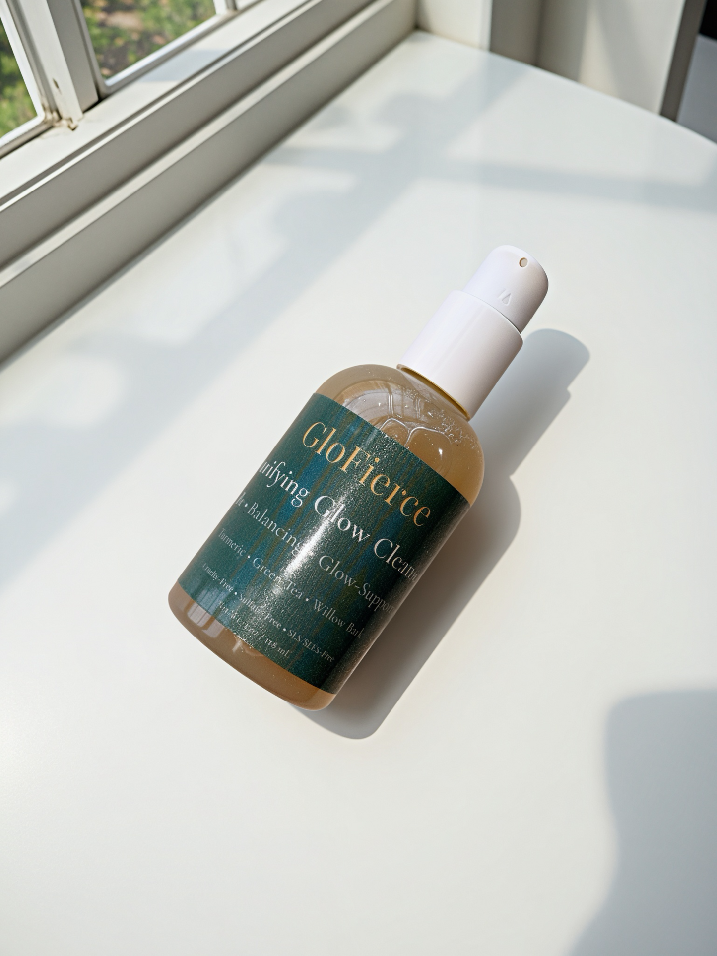 GLOFIERCE™ Clarifying Glow Cleanser